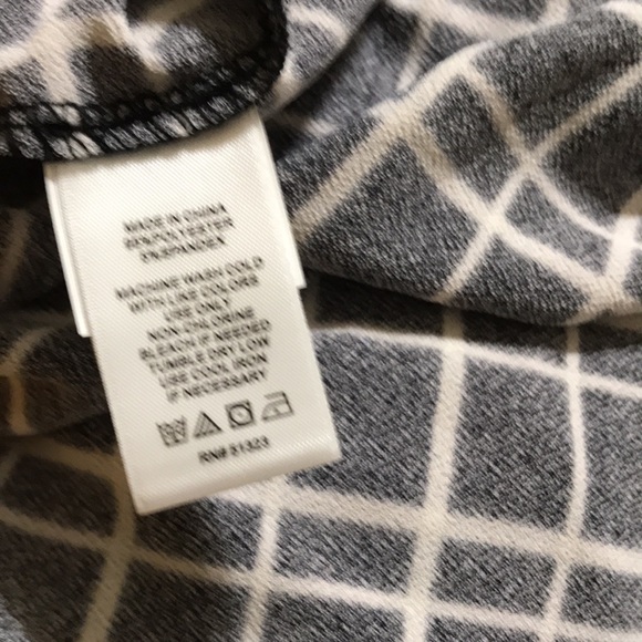 CeCe short sleeve sheath dress. NWT - Picture 10 of 11